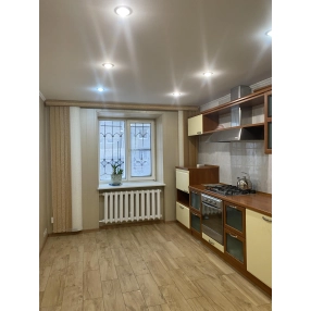 Роскошная трешка продам